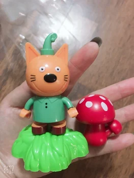 1pc 2020 Naujų Džiaugsmingų Tris Kačiukas rusijos Veiksmų Skaičius, Žaislų Slapukas Karamelinis Pudingas vaikas Katės Blokai Modelis Lėlės Vaikų žaislas
