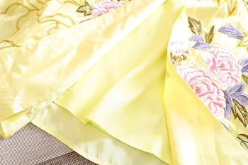Aukštos klasės Pavasarį, Vasarą Moterys Kinų Stiliaus Gėlių Qipao Suknelė Siuvinėjimo Elegantiška Panele-line Cheongsam 2 vnt Suknelė S-XXL