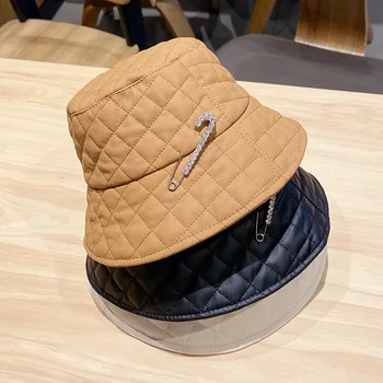 Japonijos Rudens Žiemos Skrybėlę Moterų Deimantų dygliuotos Žvejys Skrybėlę korėjos Versija Laukinių Minkštos Pu Odos Punk Pin Kibirą Skrybėlių Dizaineris