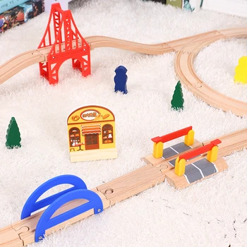 Mediniai Geležinkelio Žaislas, Paprasta Nustatyti Vaikų Žaislai Suderinama su žinomo Prekės ženklo Kelio Blokai Galvosūkiai Švietimo Žaislai Vaikams
