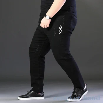 Pavasario potvynio vyrų siuvinėjimo black jeans vyriškos kelnės juoda didelio dydžio vyriškų negabaritinių vyriškos kelnės 6XL